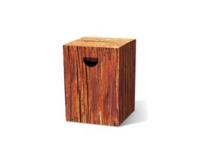 Krabice s motivy dřeva